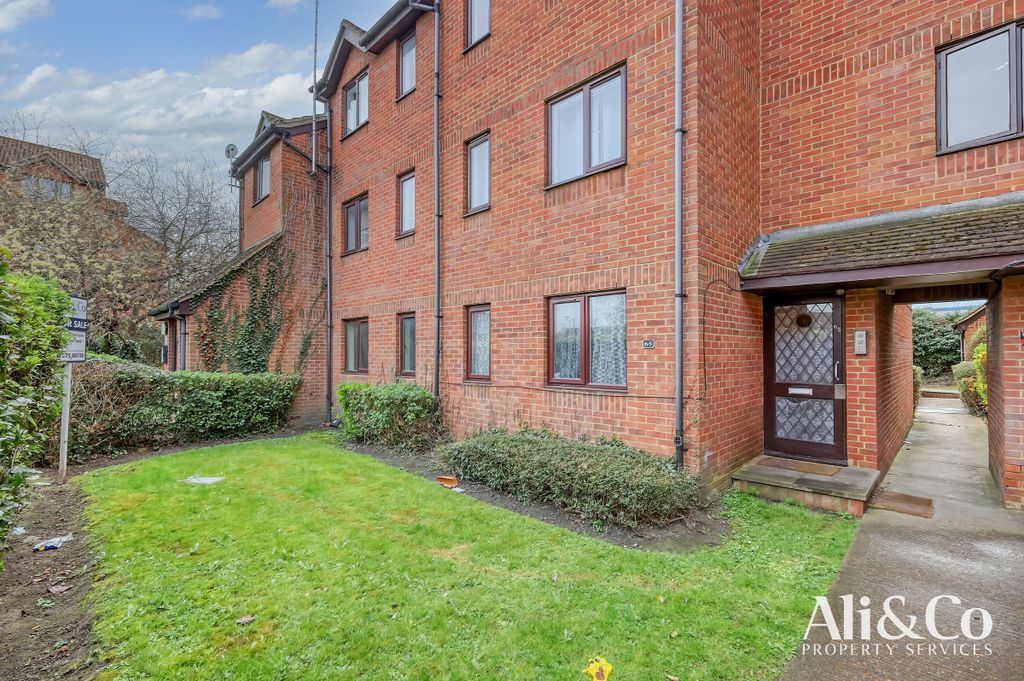 Property photo 2 of 13