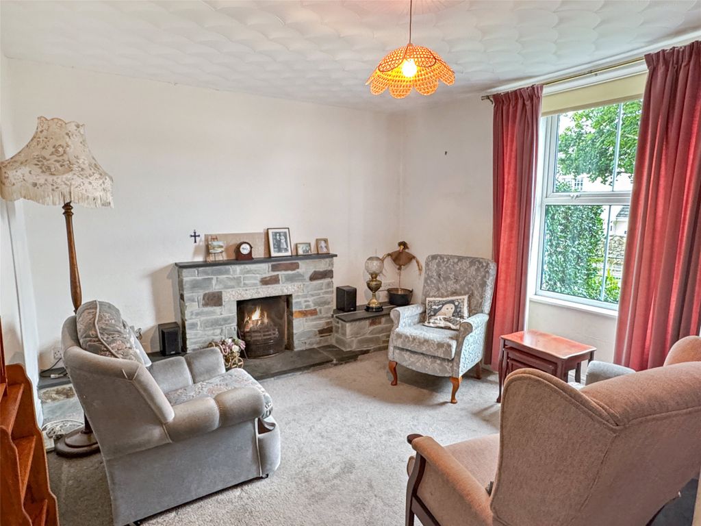 Property photo 3 of 11 Picture No. 10