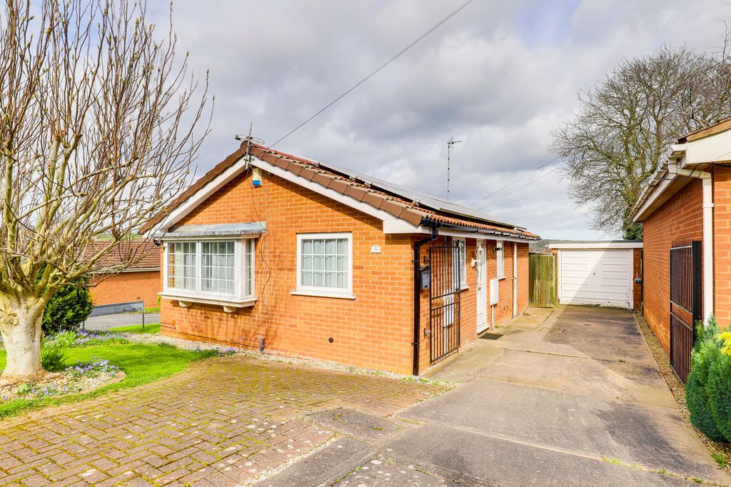 Property photo 1 of 16