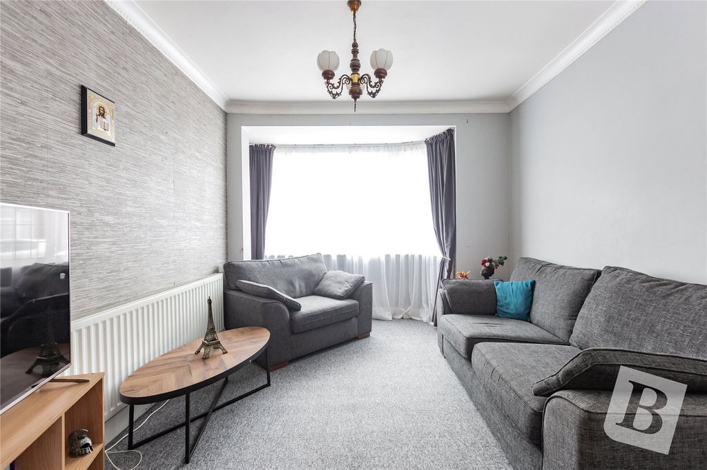 Property photo 2 of 16 Lounge/Diner