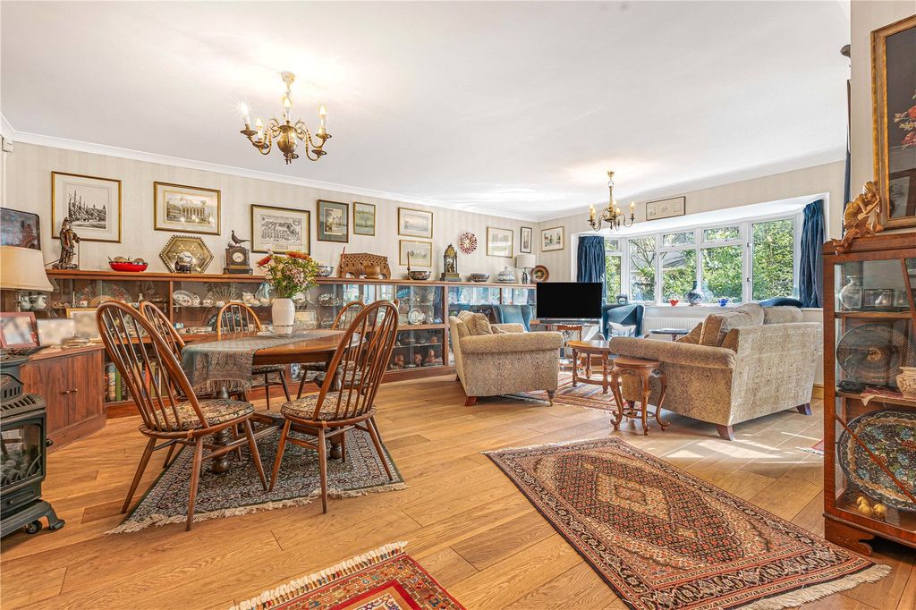 Property photo 2 of 16 Picture No. 29