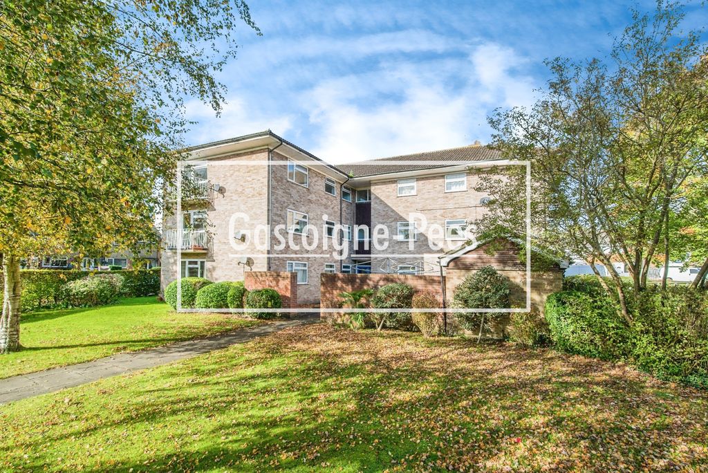 Property photo 1 of 6