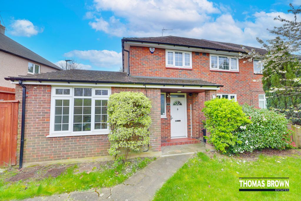 Property photo 1 of 18
