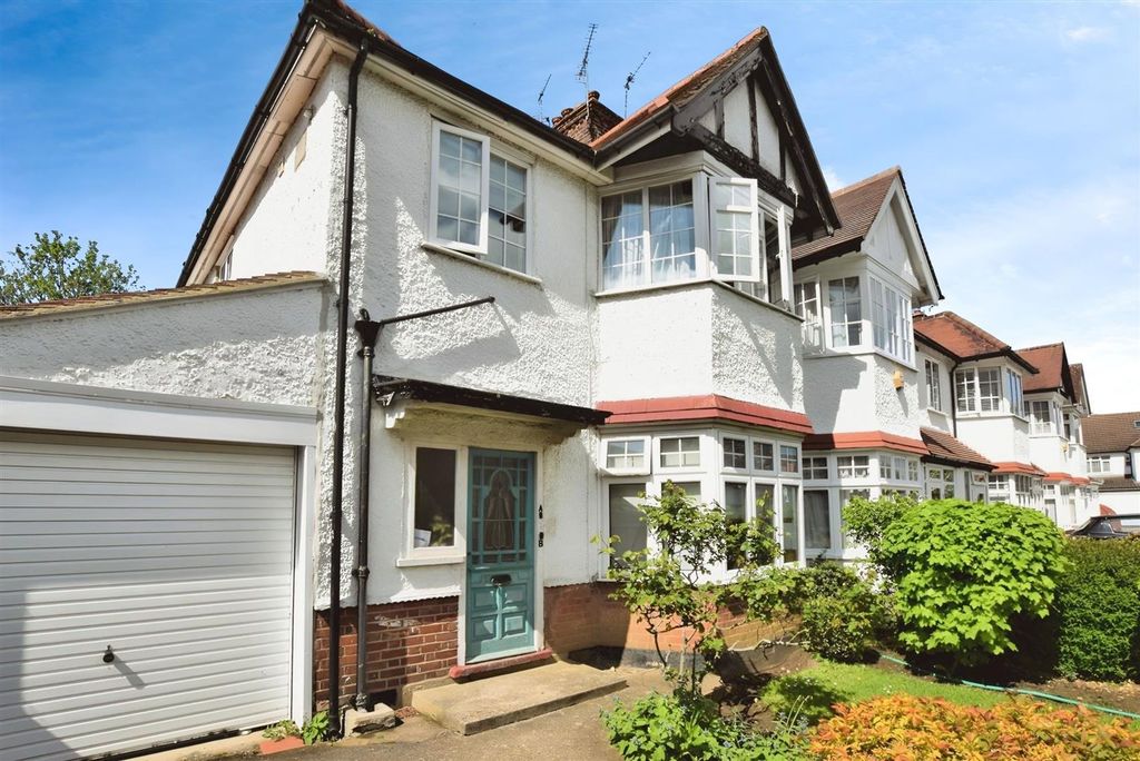 Property photo 1 of 7