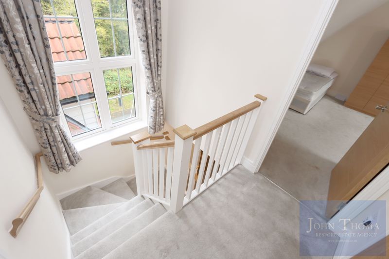 Additional image 16 of 6 bed detached house to rentOlive Grove, Chigwell IG7
