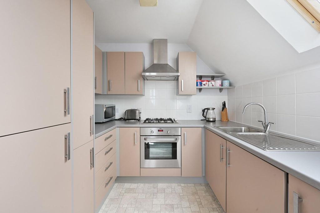 Property photo 3 of 13 Priestly House