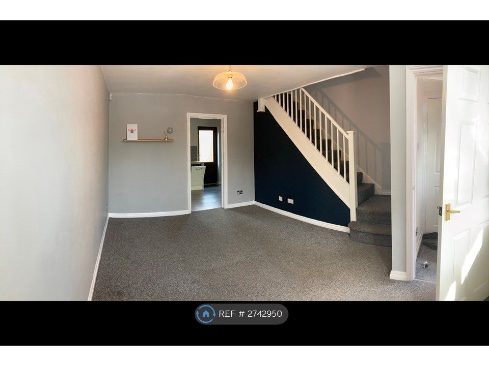 Property photo 3 of 13 Living Area