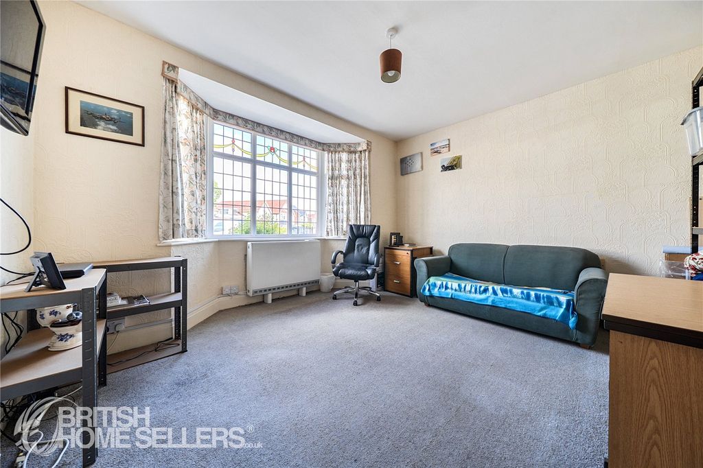 Property photo 3 of 20 Picture No. 18