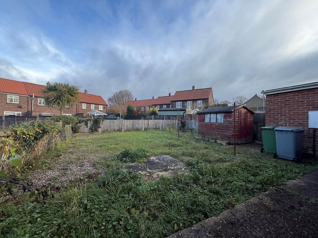 Property photo 3 of 14