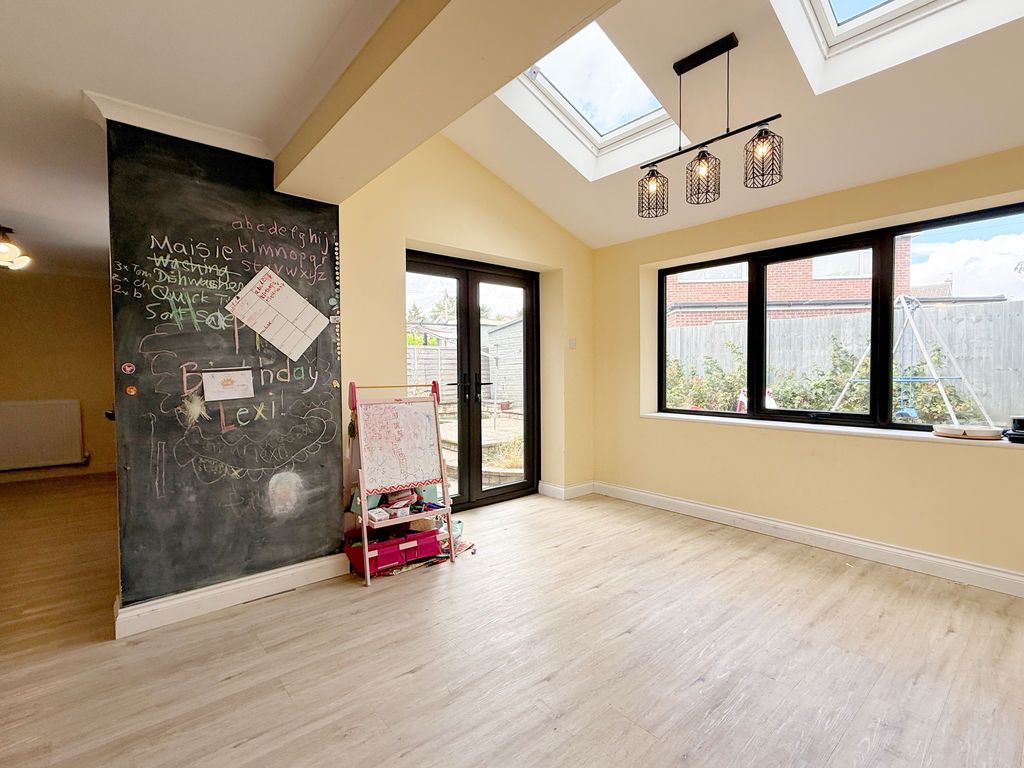 Property photo 3 of 9 Family Room