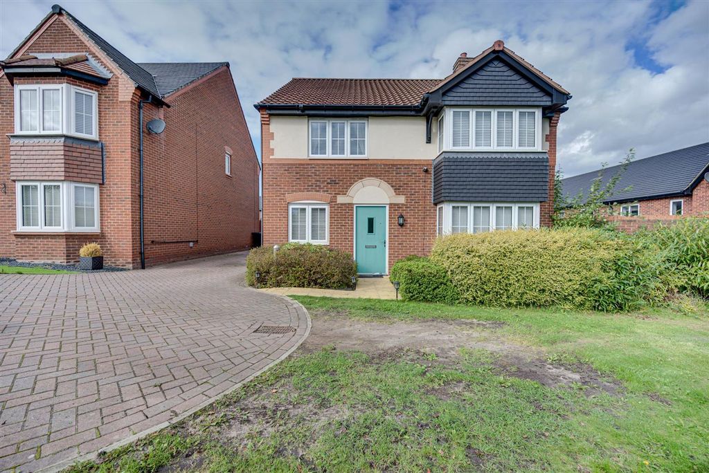 Property photo 2 of 27 Dsc_2092-Dsc_2096.Jpg