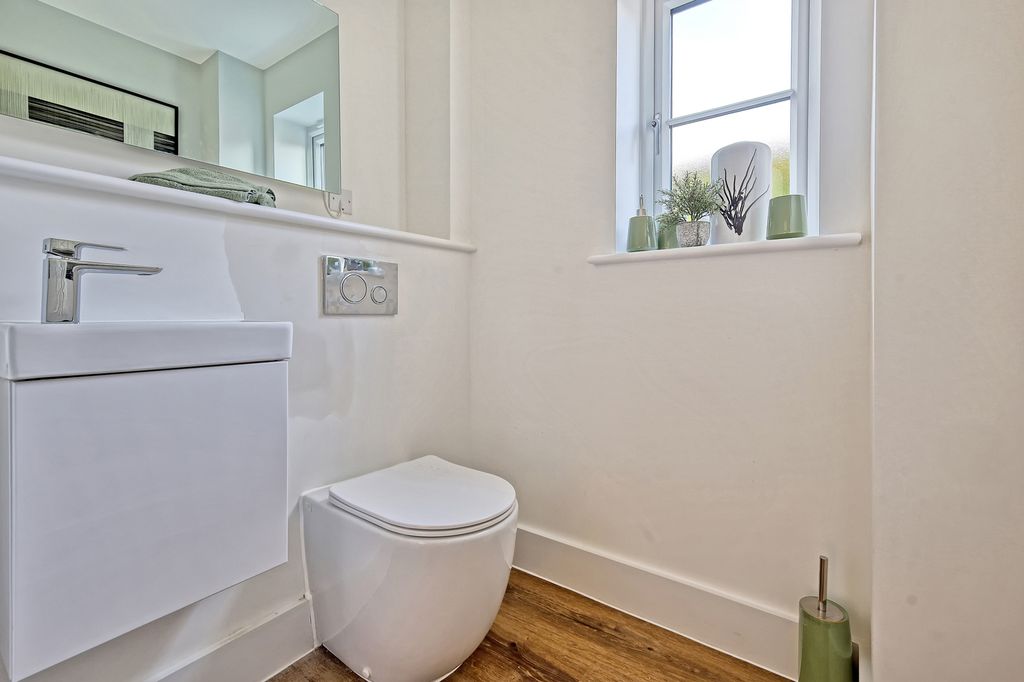 Property photo 3 of 8 Picture No. 07