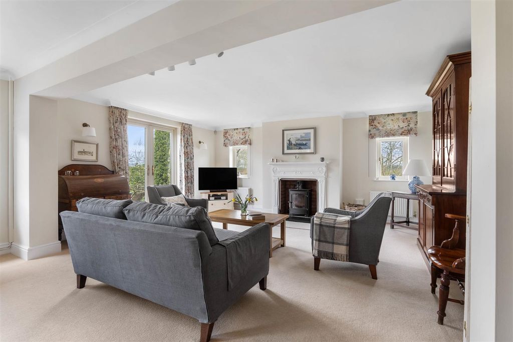 Property photo 2 of 31 P3305425.Jpg