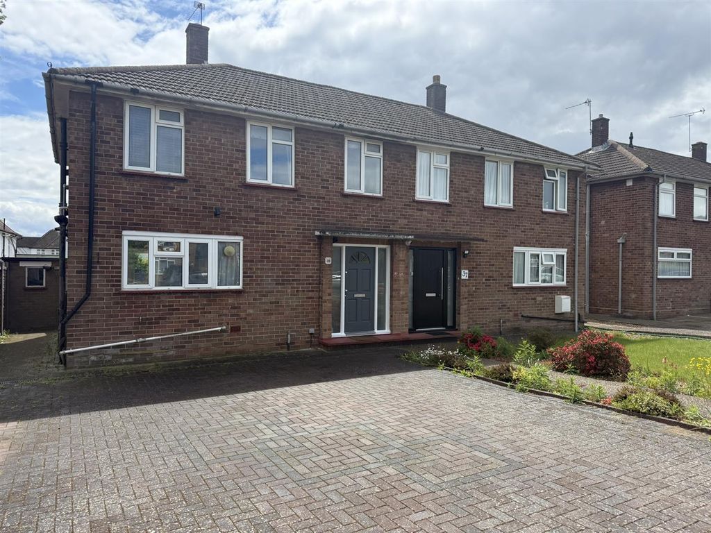 Property photo 1 of 11 Kings Drive