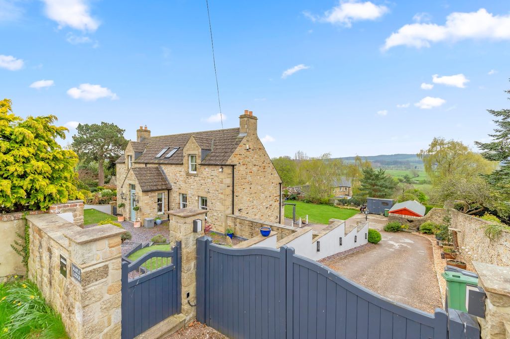 Property photo 1 of 45 Picture No. 46