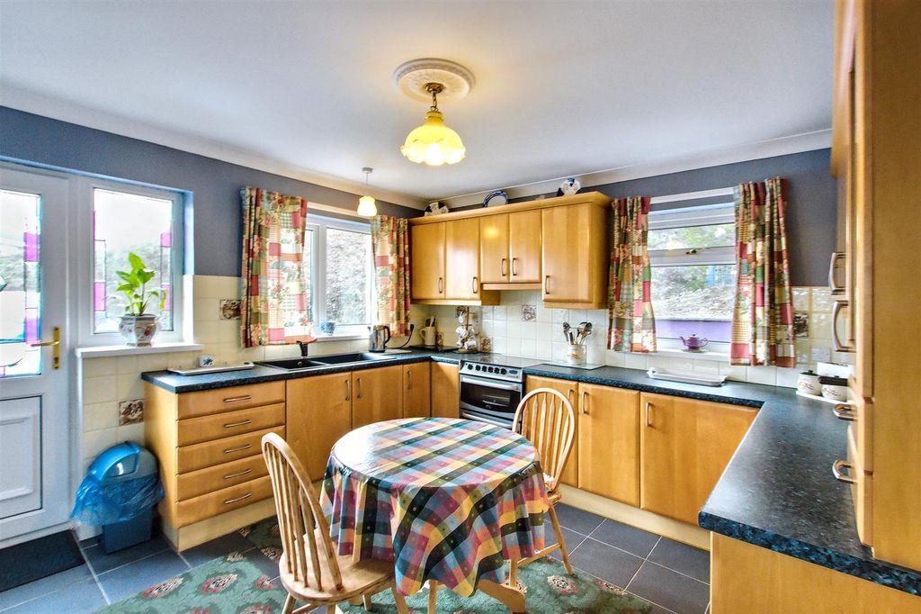 Additional image 6 of 4 bed detached house for saleDrefach Felindre, Llandysul SA44