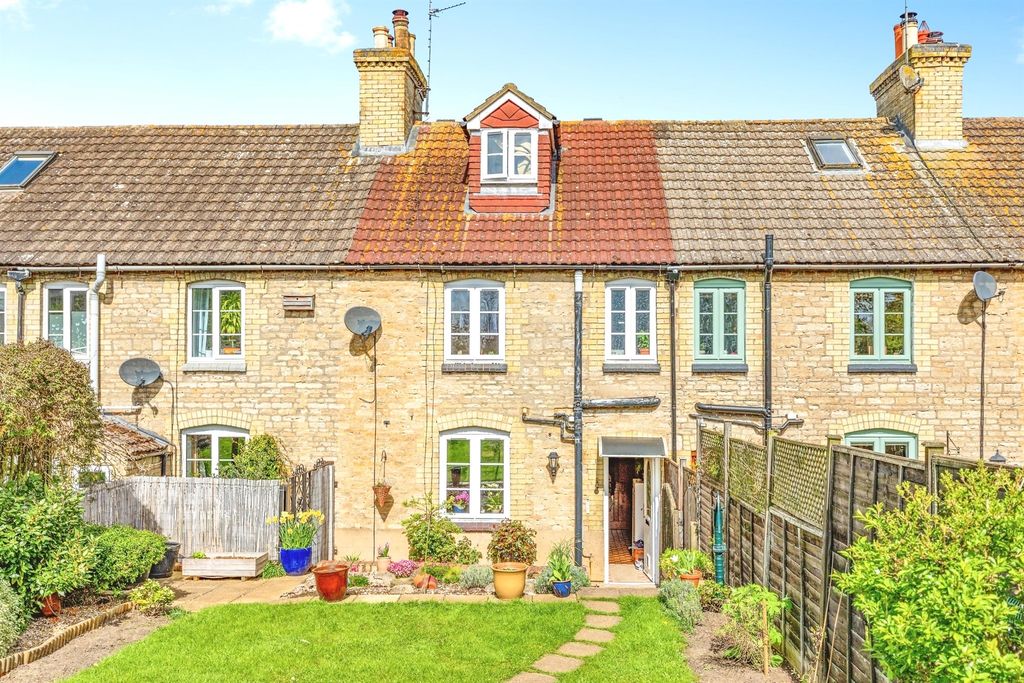 Property photo 1 of 16