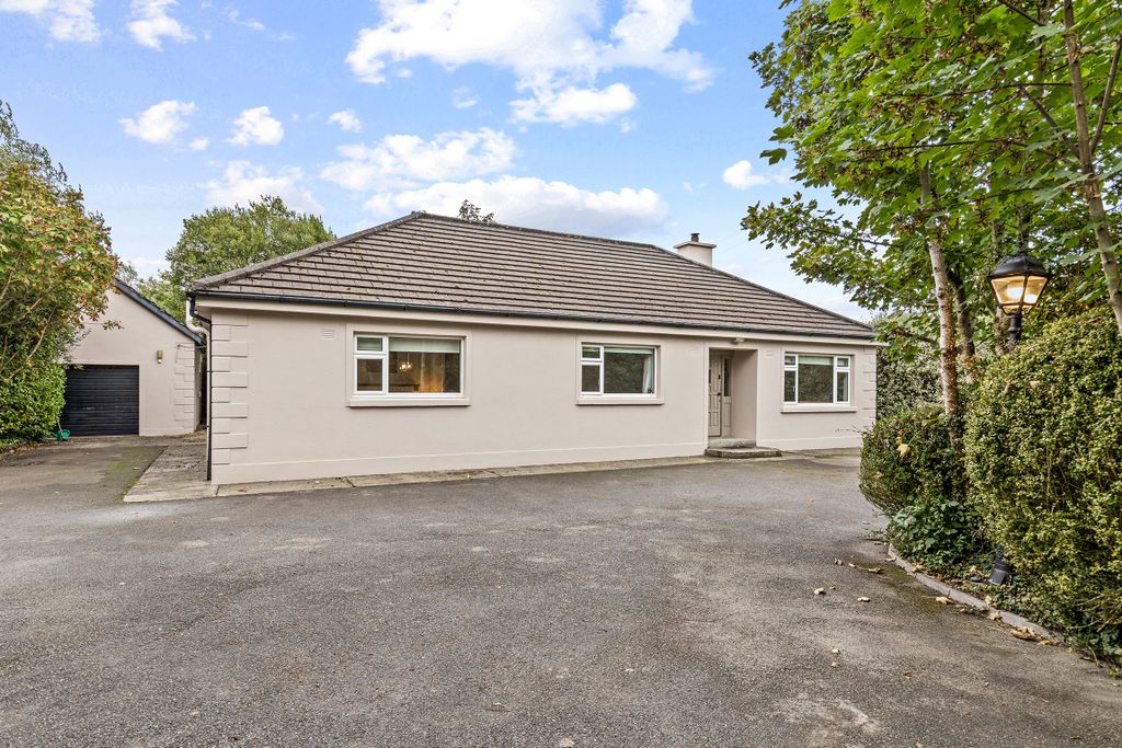 Property photo 3 of 35