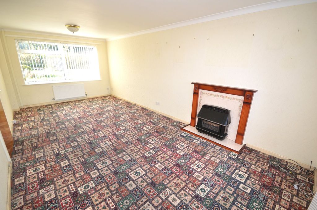 Property photo 3 of 24 Picture No. 05