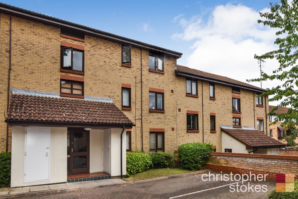 Property photo 1 of 10 4415600