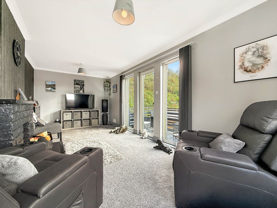 Property photo 3 of 47