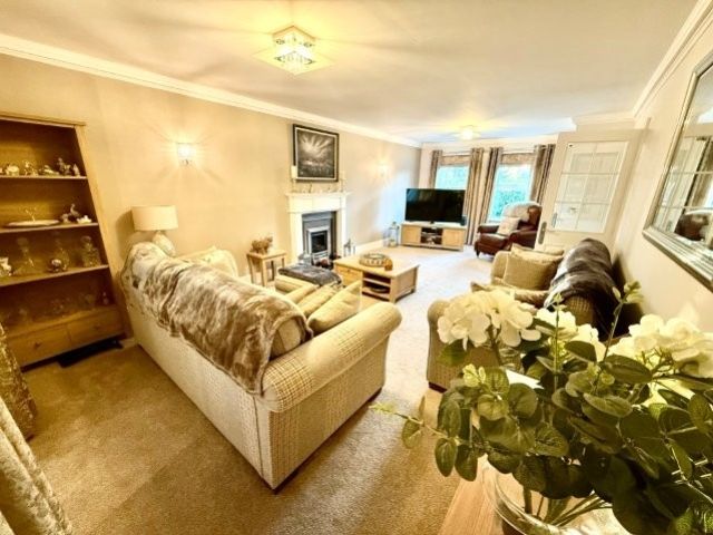 Property photo 2 of 36 Img_1112