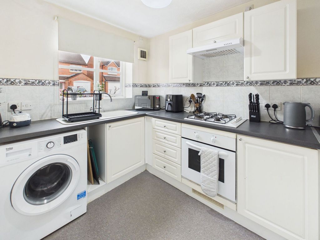 Property photo 2 of 16