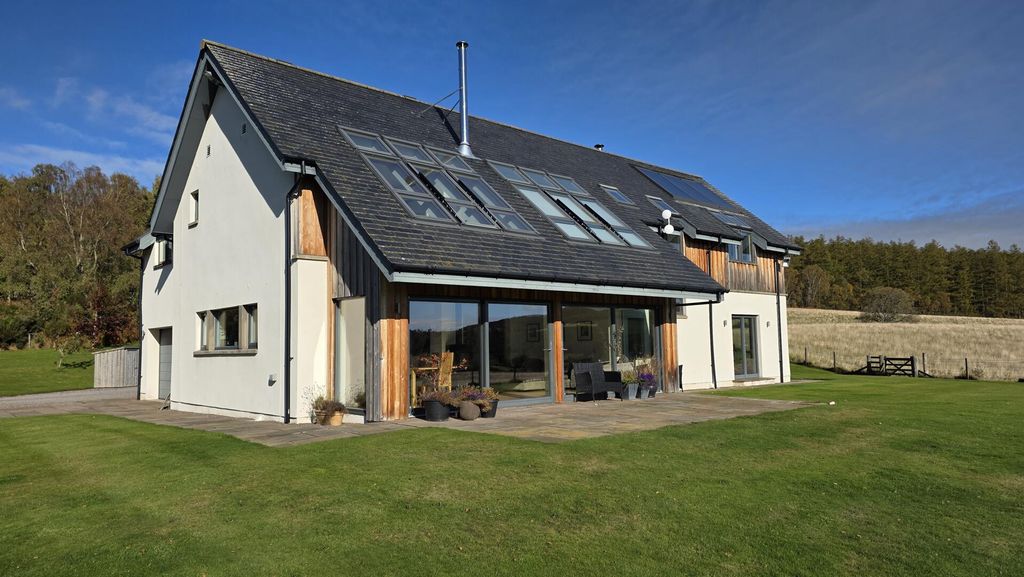 Property photo 3 of 37 Exterior