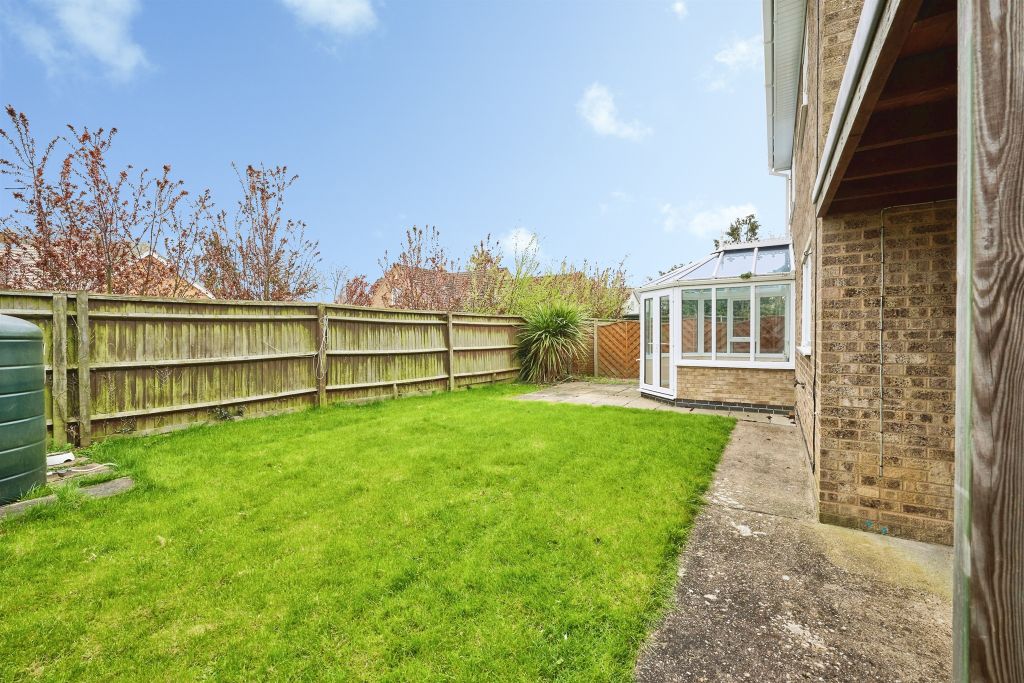 Property photo 2 of 13