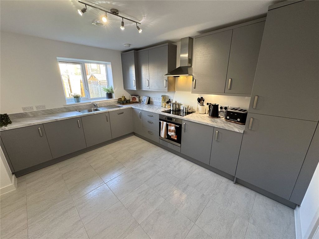 Property photo 2 of 9 Picture No. 09