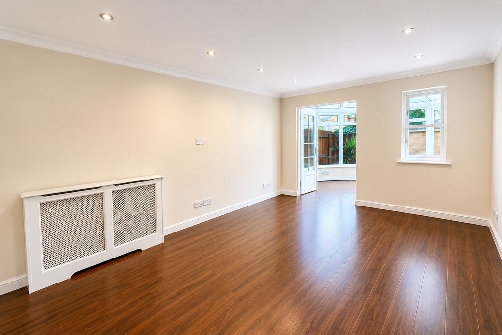 Property photo 2 of 18 Reception Room