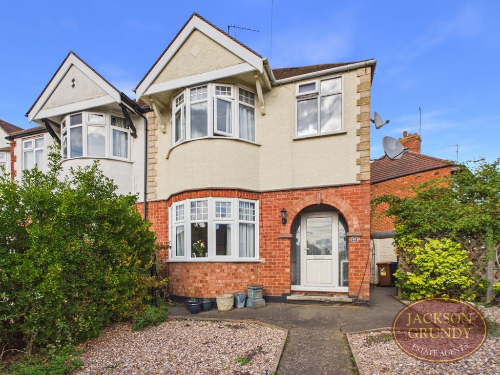 Property photo 1 of 15 Thornton Road
