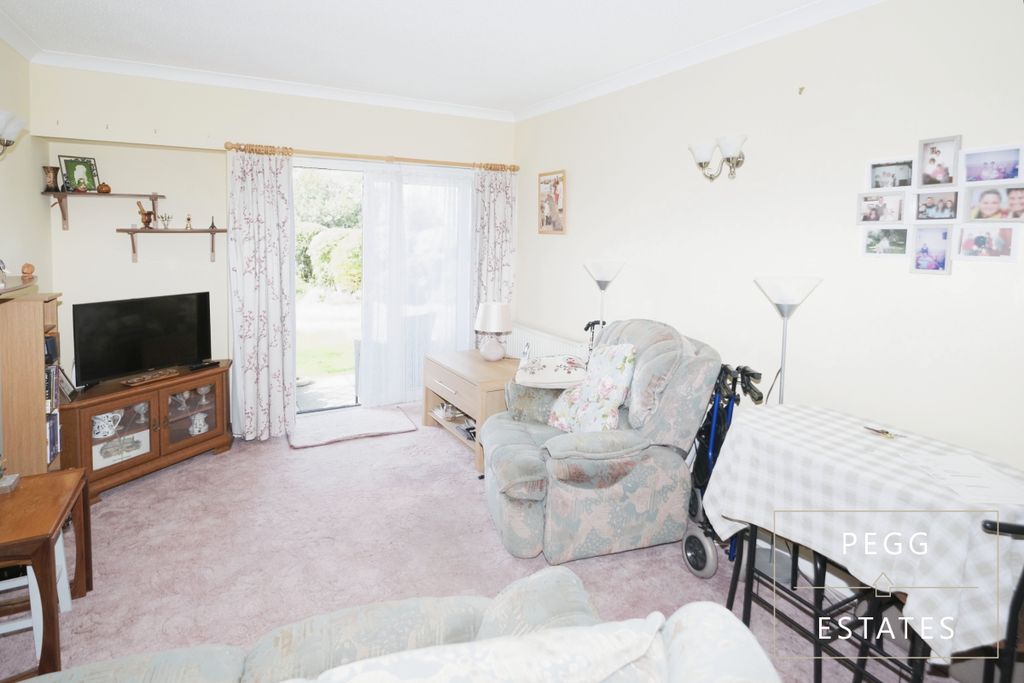 Property photo 3 of 13
