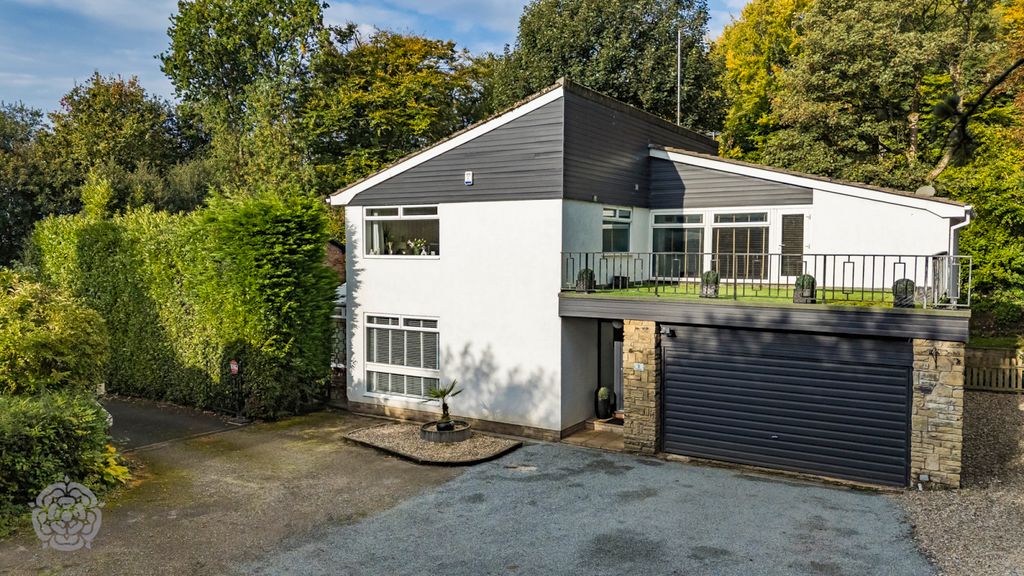 Property photo 2 of 38 Picture No. 59