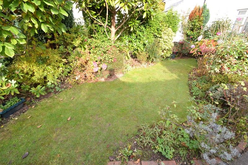 Property photo 2 of 19 Front Garden