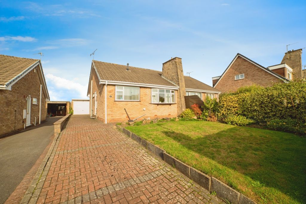Property photo 1 of 17 Photo