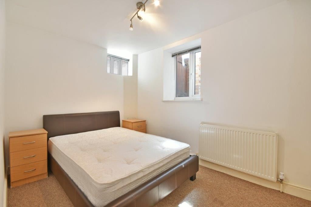 Minster Road, West Hampstead NW2 photo 5