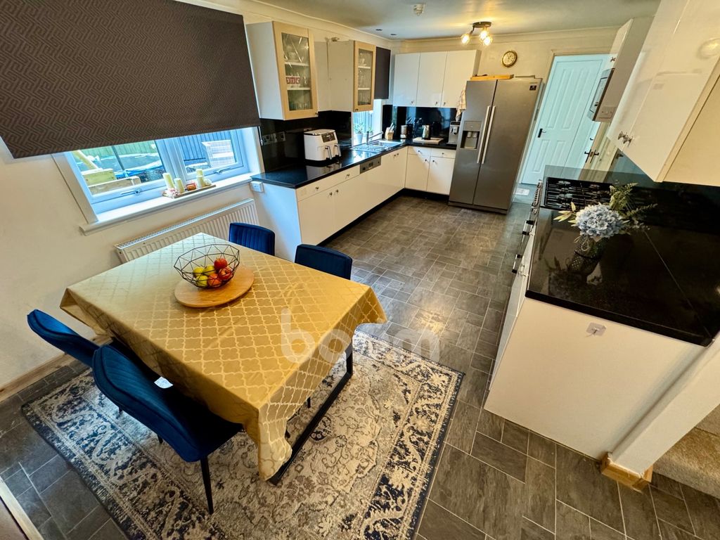 Property photo 3 of 35 Lochlibo Court, Irvine Dining Space Pic