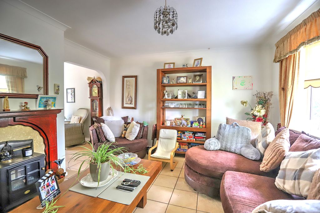 Property photo 2 of 18 Img_8660_1_2