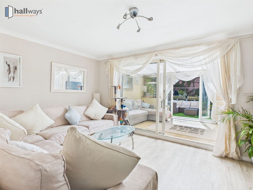 Property photo 3 of 16