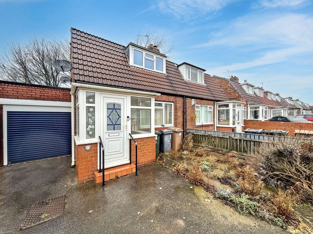 Property photo 1 of 16