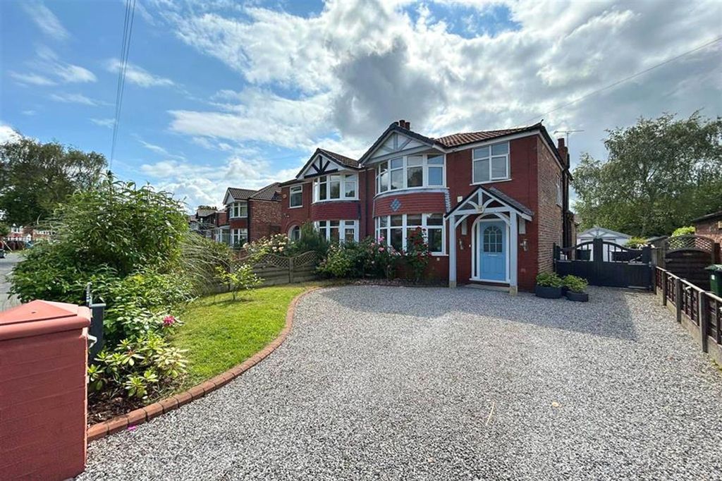 Property photo 1 of 27