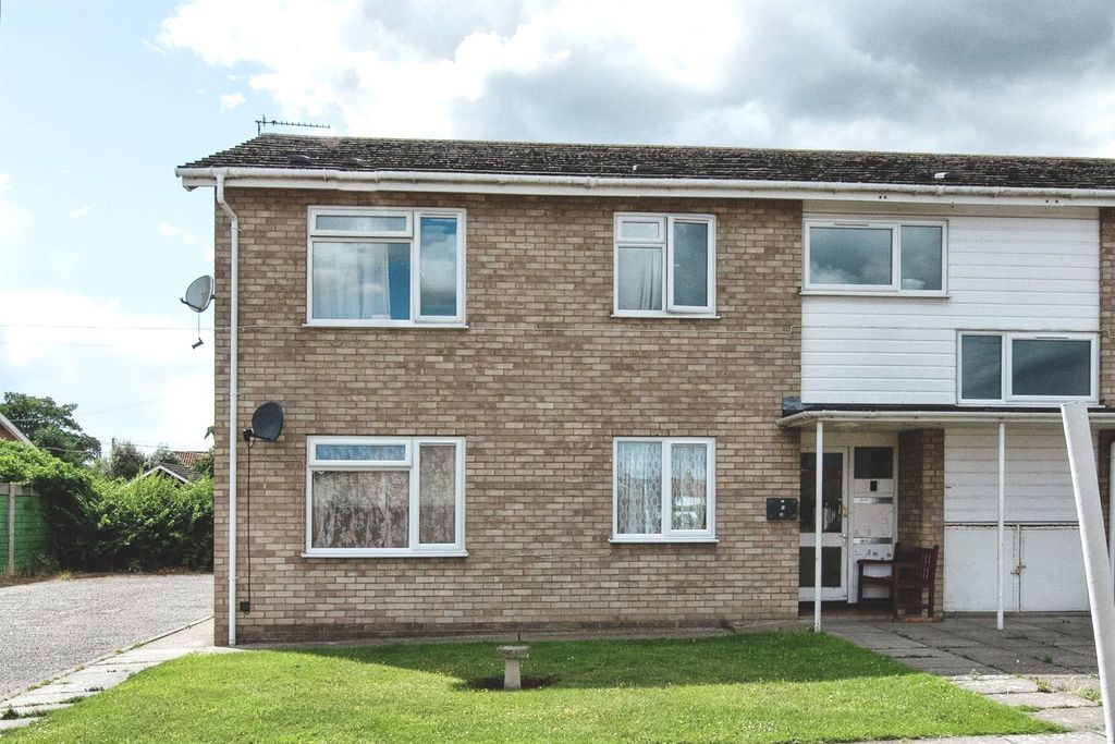 Property photo 1 of 9