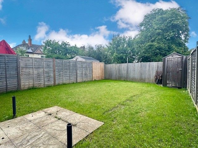 Property photo 2 of 7