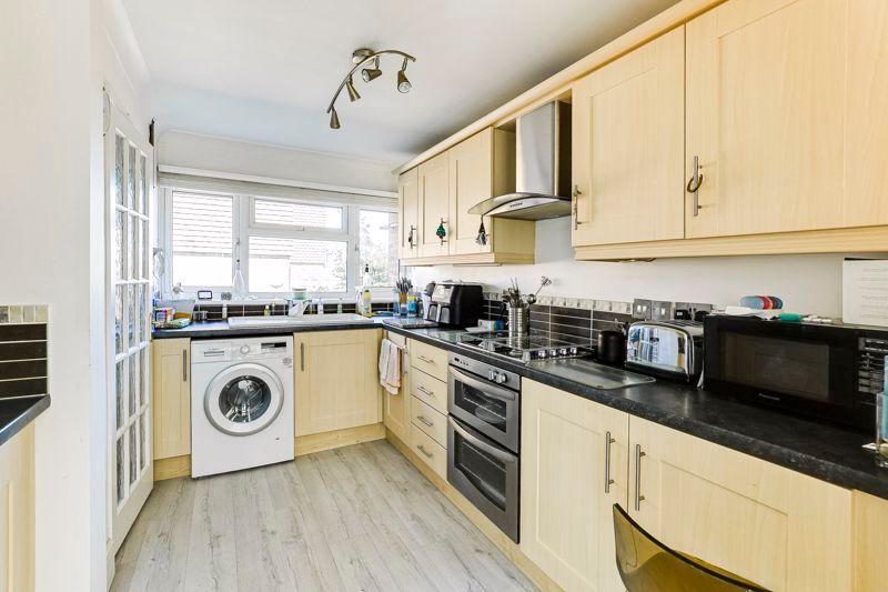 Property photo 2 of 22 Photo 11