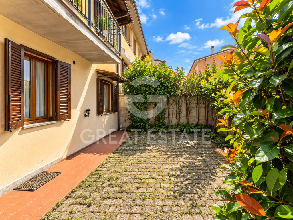 Property photo 1 of 16 Exteriors