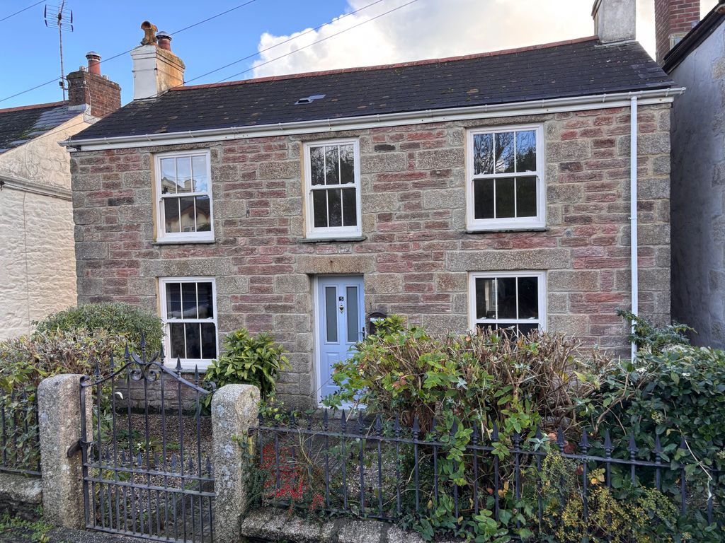 Property photo 1 of 14 Exterior Front