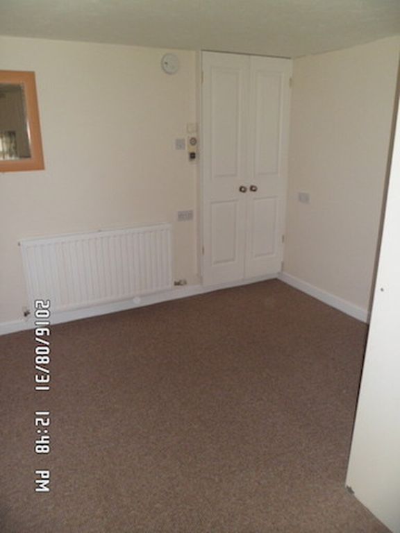 Property photo 3 of 7 Lounge .Jpg