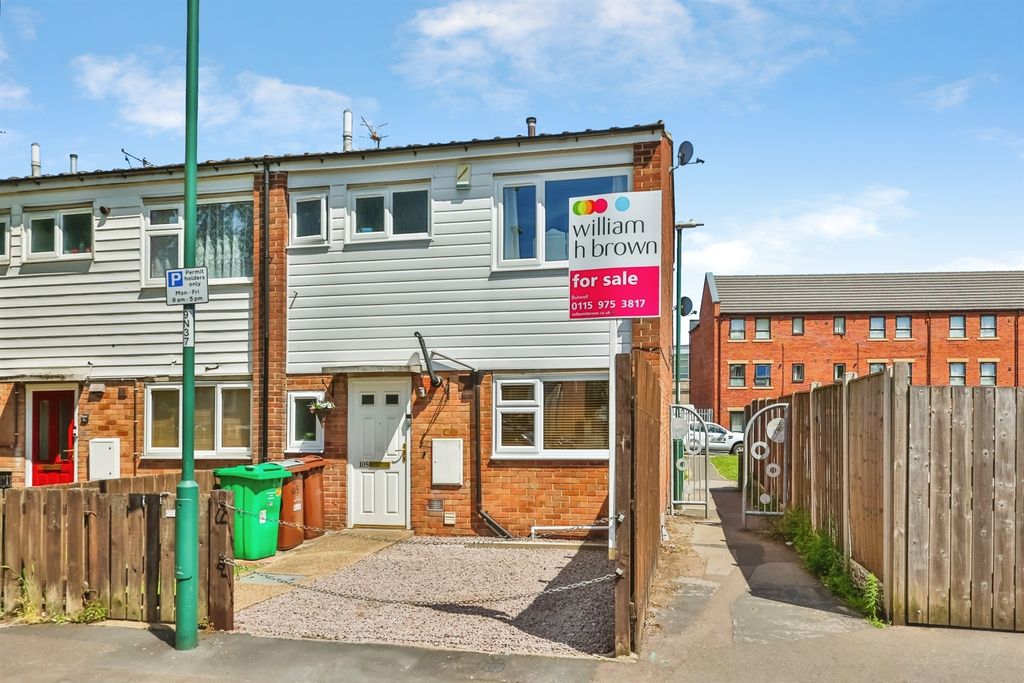Property photo 2 of 15
