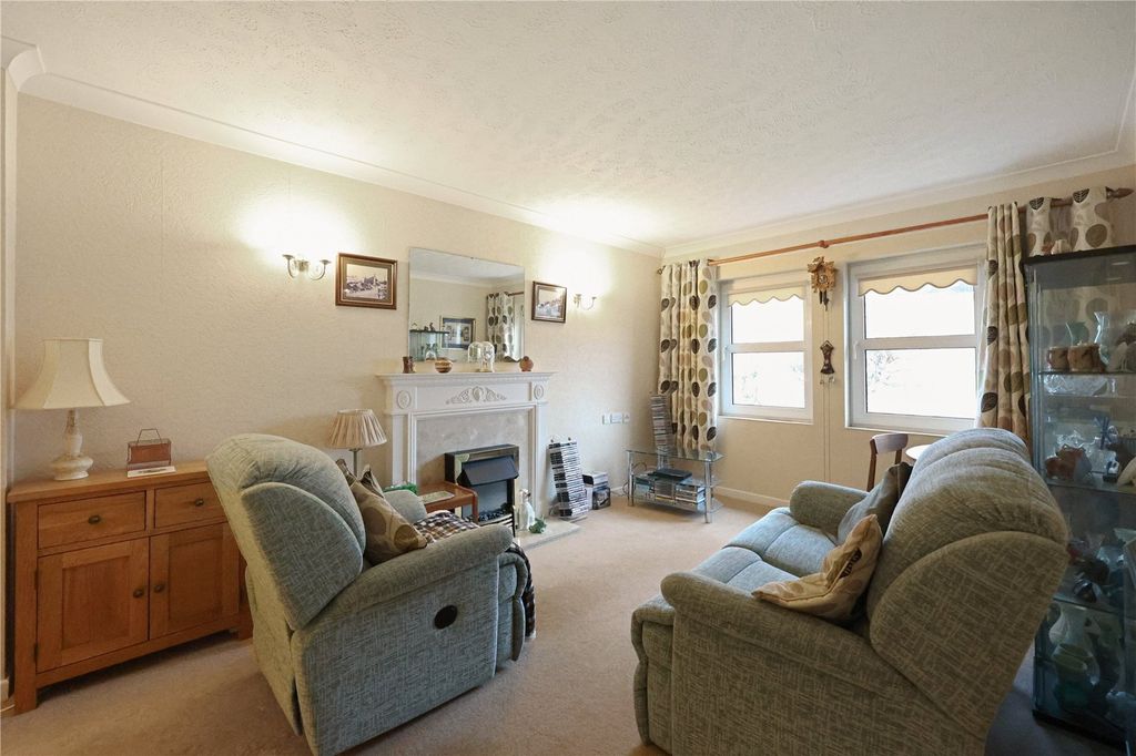 Property photo 2 of 8 Picture No. 01